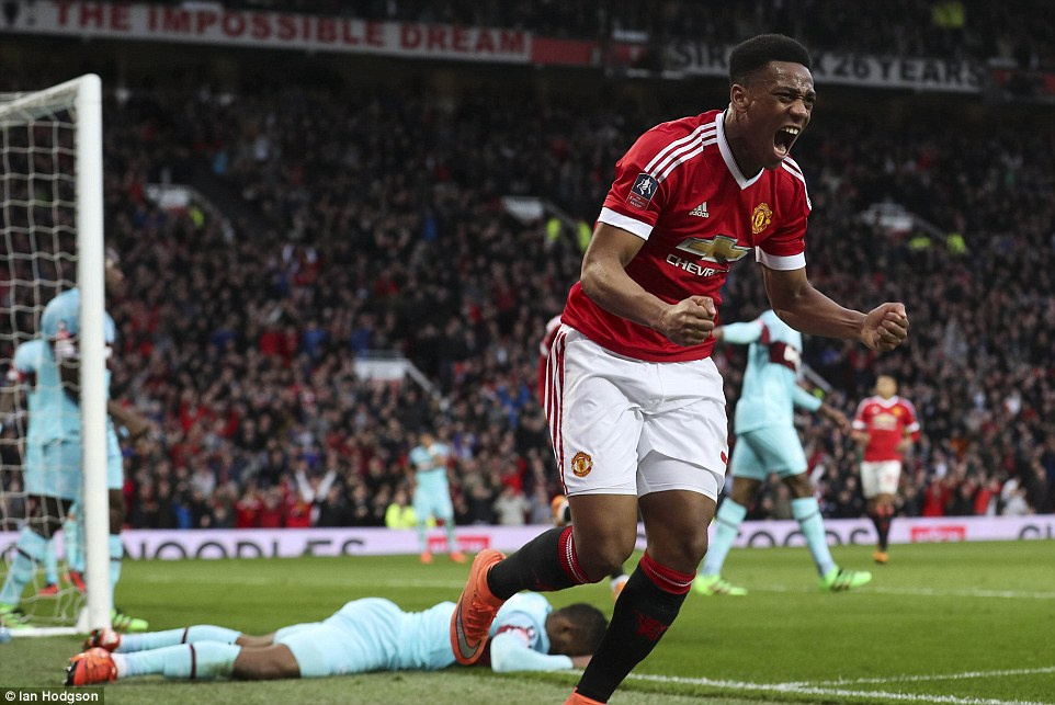  曼联逆转绝杀西汉姆，拉什福德补时世界波定乾坤  