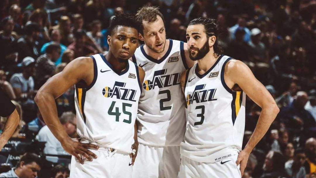  米切尔40分骑士加时险胜老鹰  